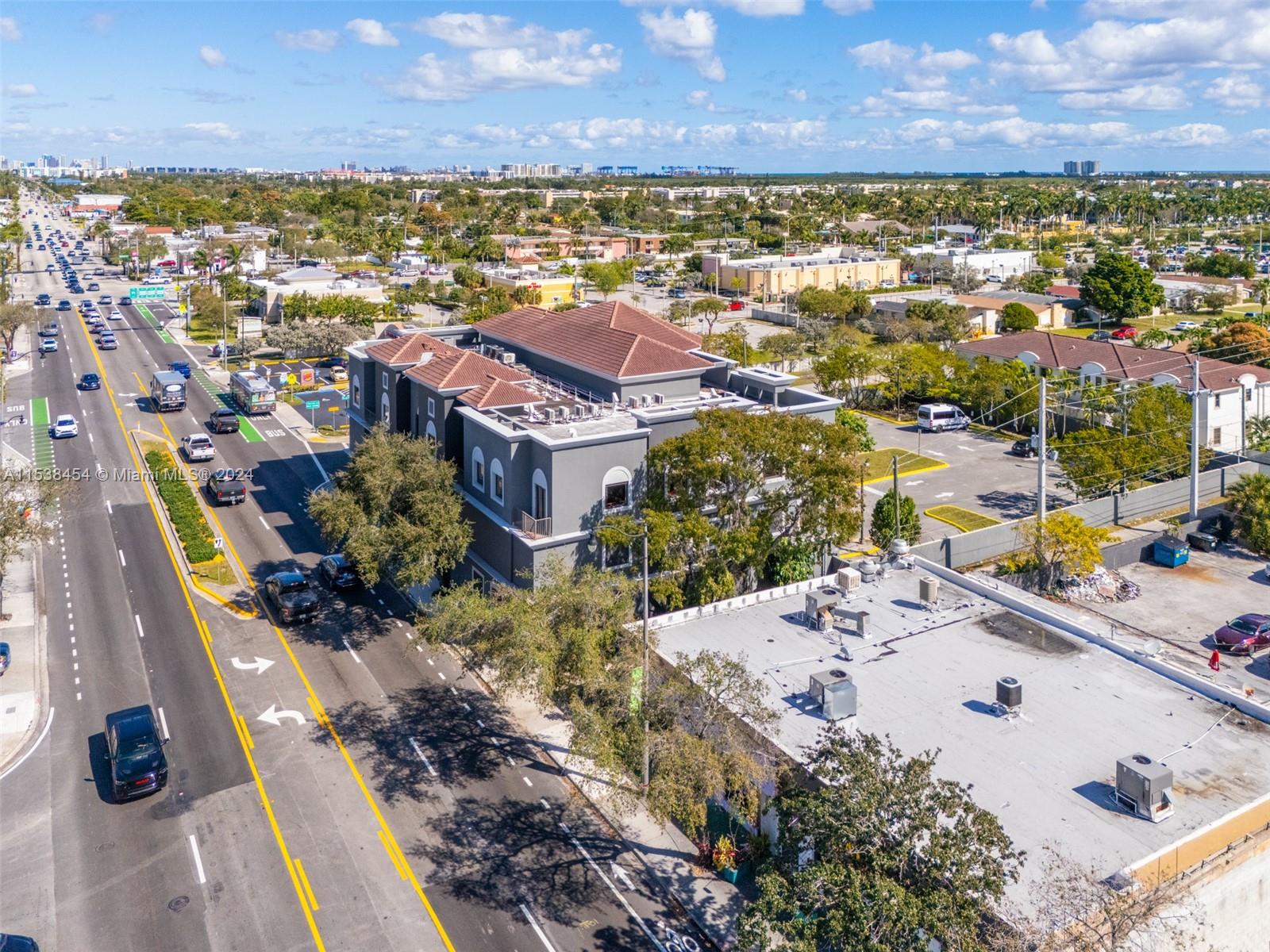 2227 N Federal Hwy