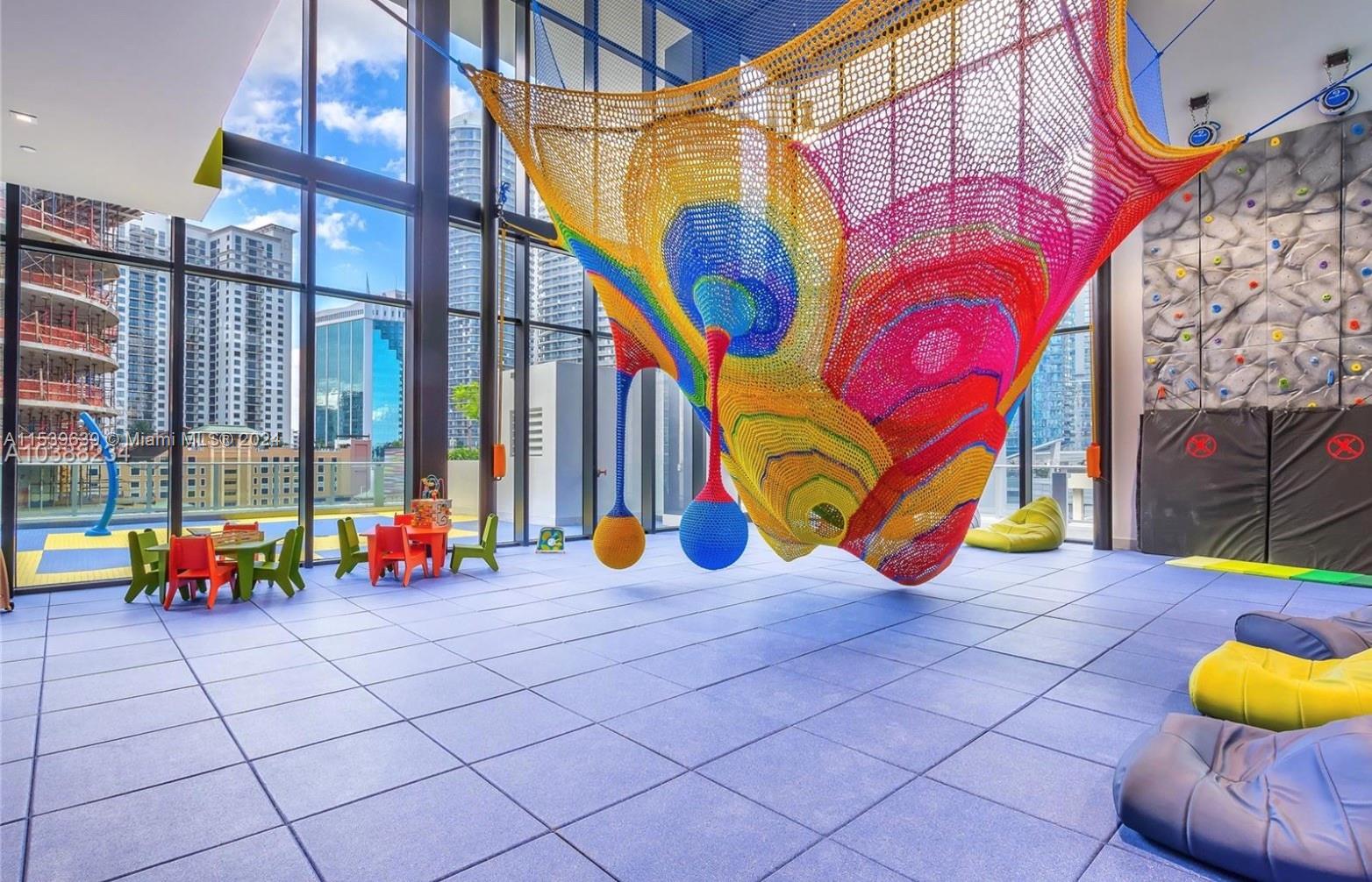 1010 BRICKELL AV # 4304