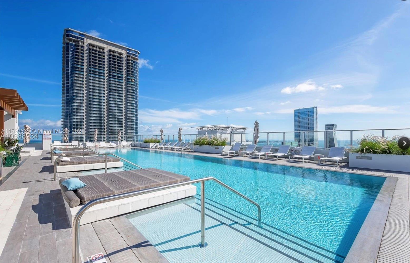 1010 BRICKELL AV # 4304
