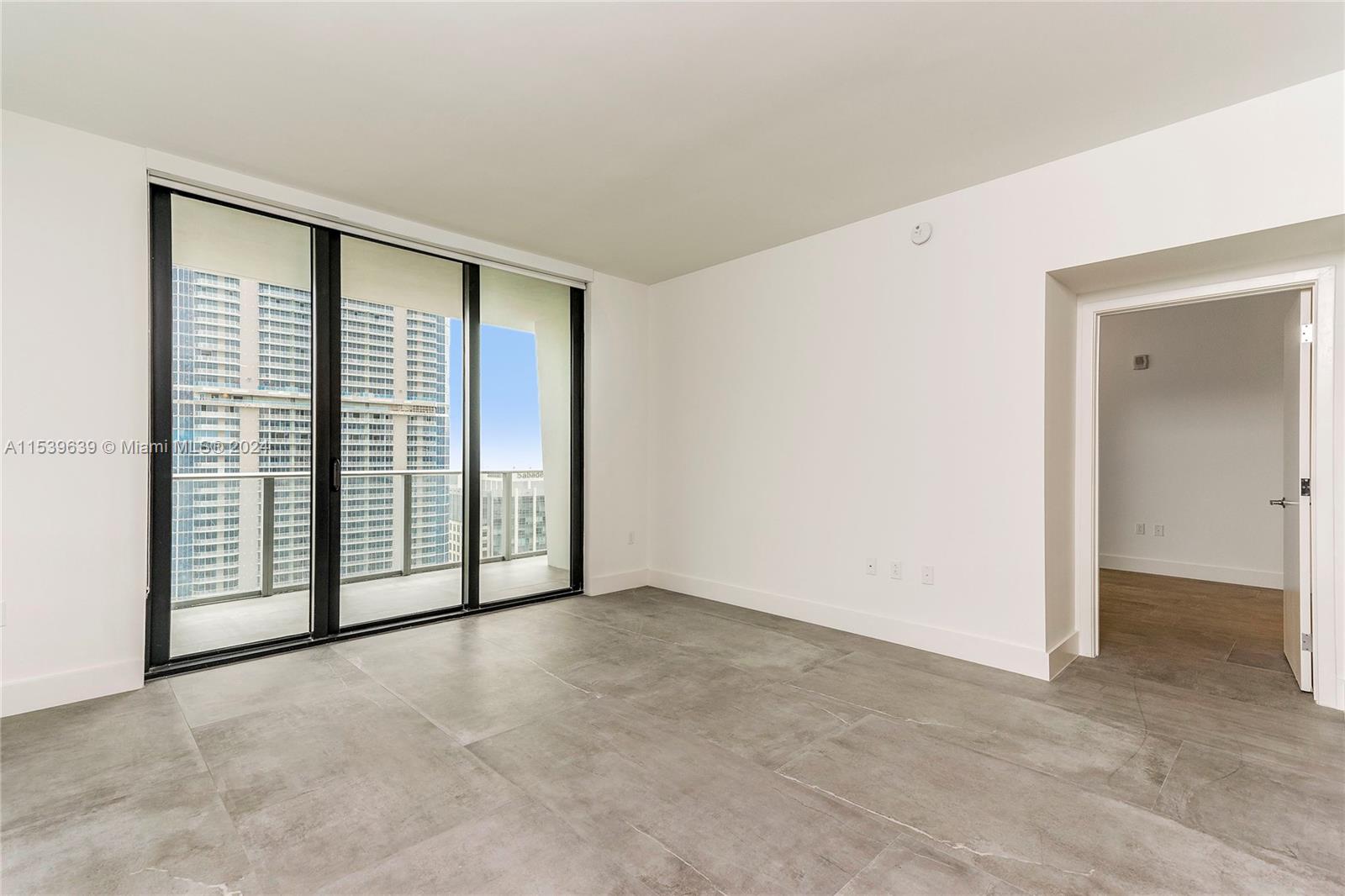 1010 BRICKELL AV # 4304