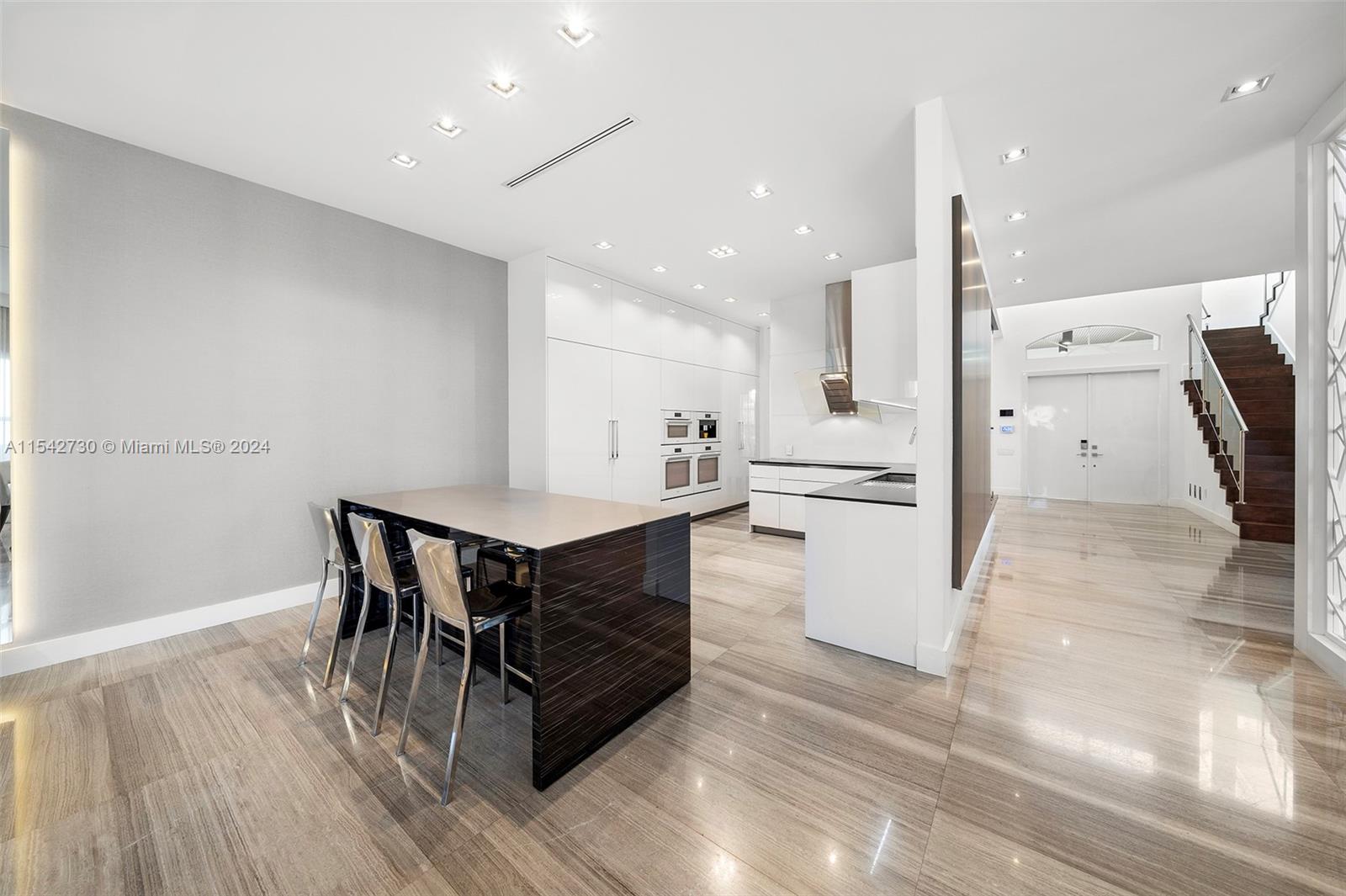1315 Hatteras Ct