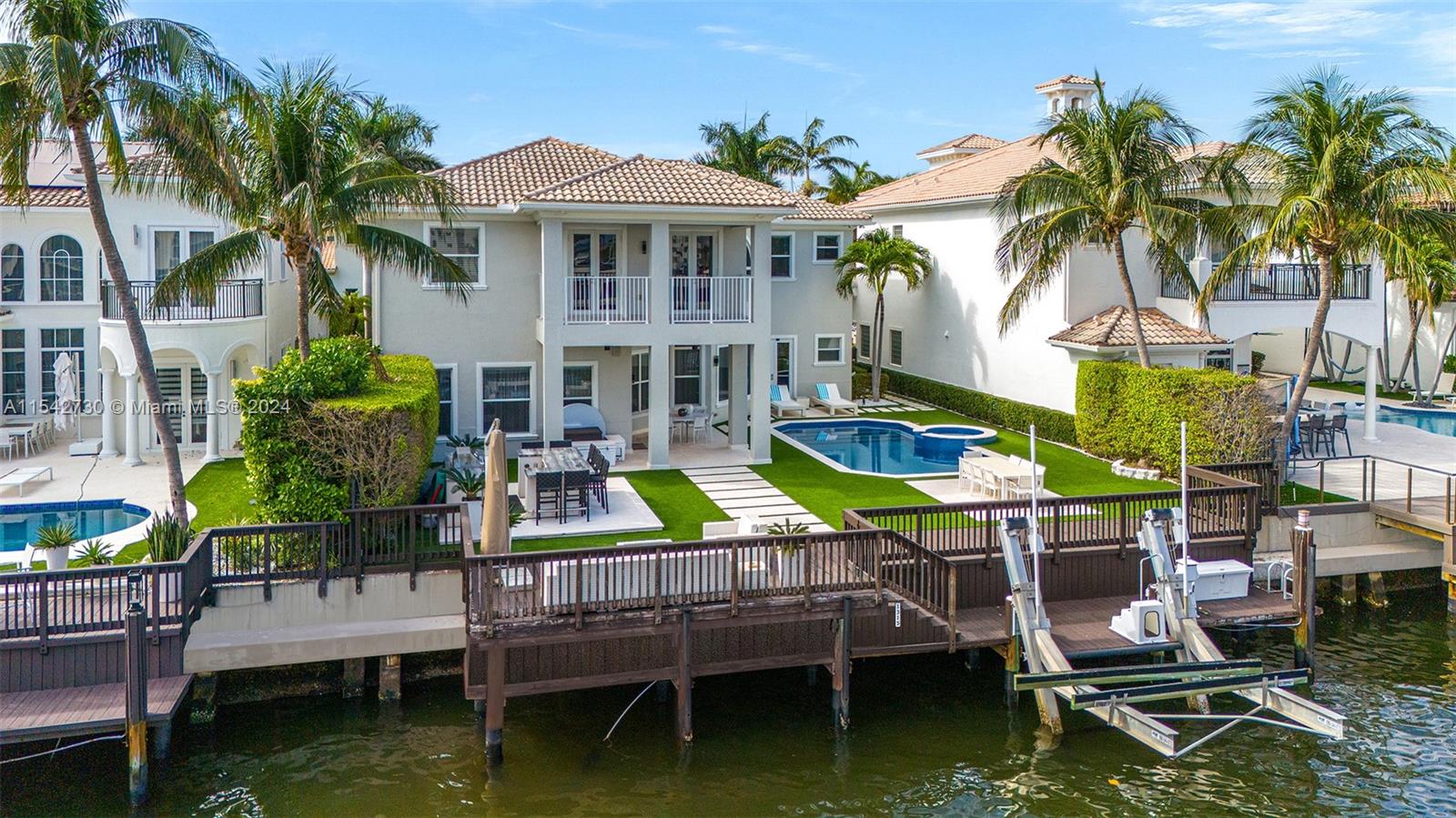 1315 Hatteras Ct