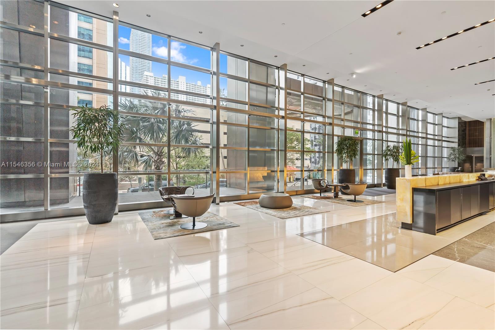 1425 Brickell Ave # 44D