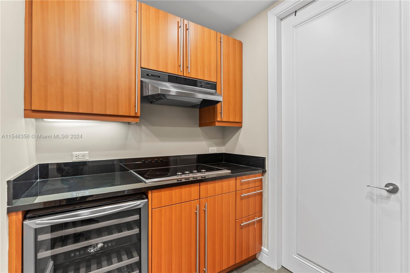 1425 Brickell Ave # 44D