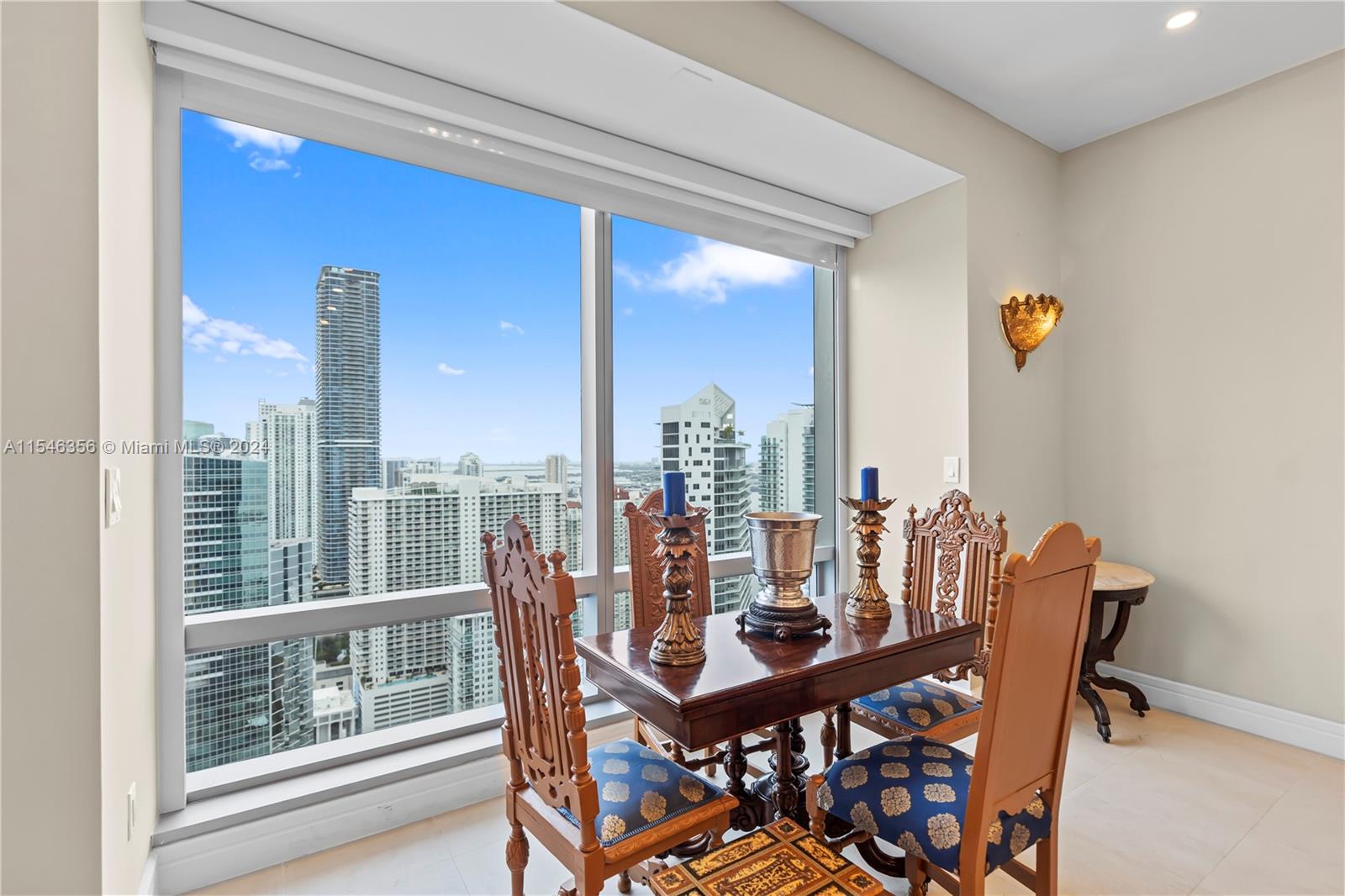 1425 Brickell Ave # 44D