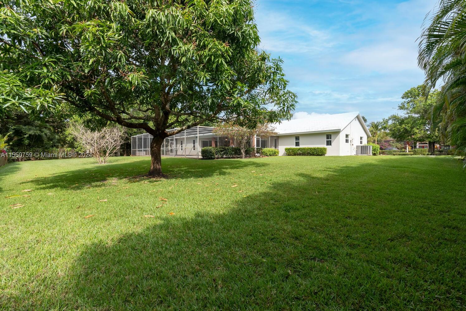 11780 Hermitage Dr # 11780