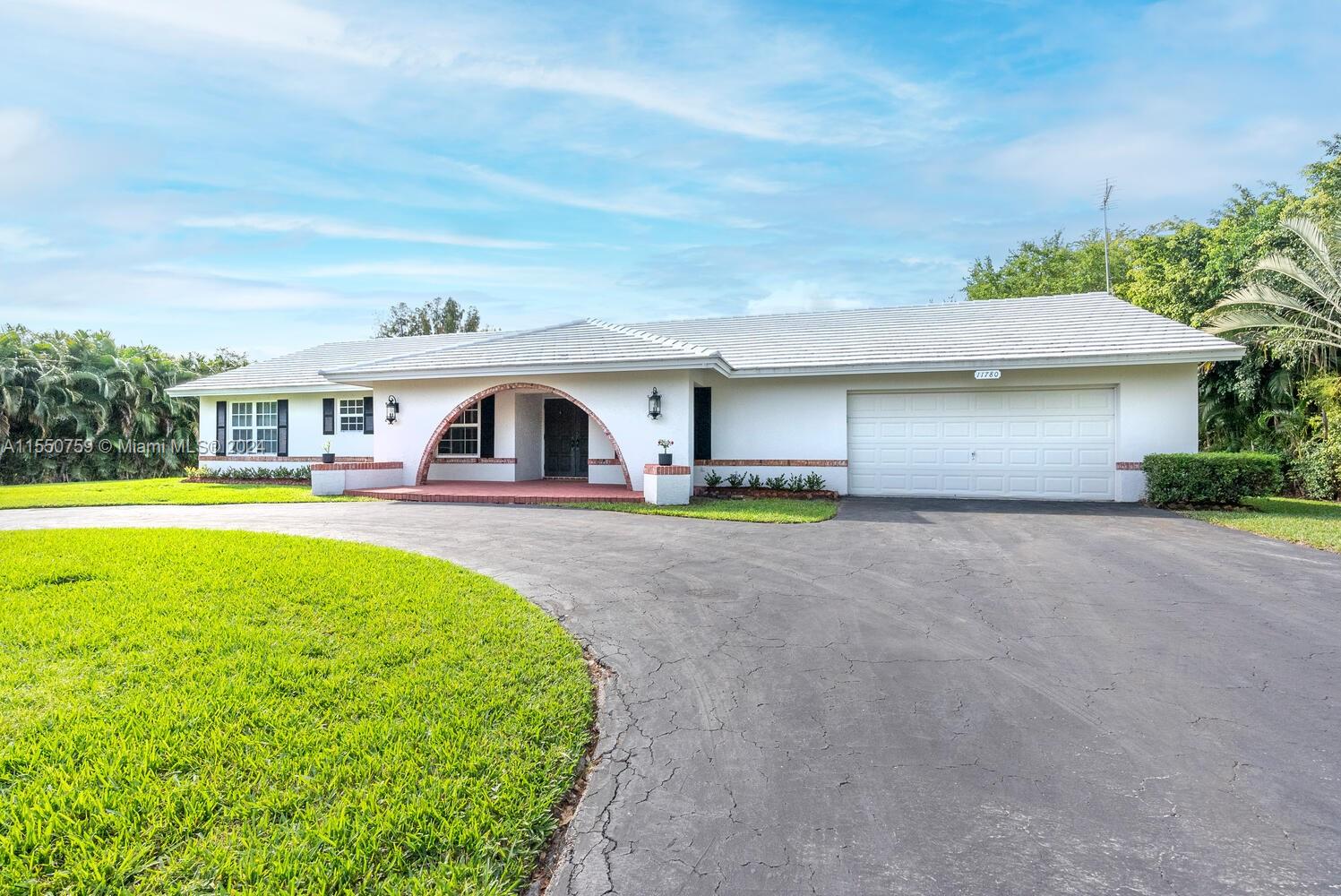 11780 Hermitage Dr # 11780