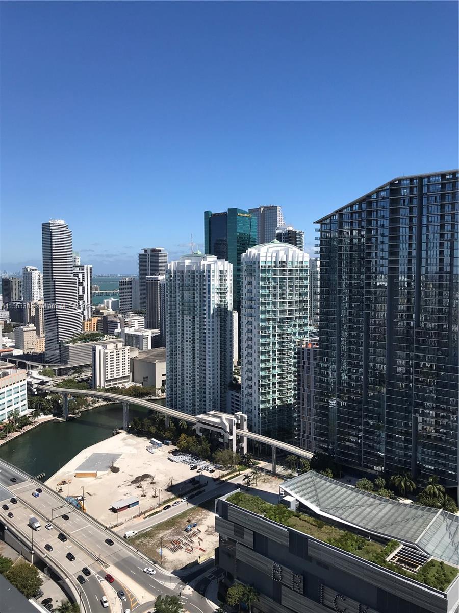 88 SE 7th St # 3509
