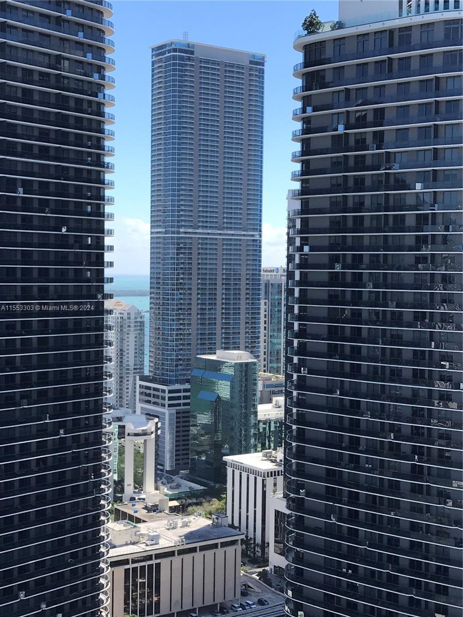 88 SE 7th St # 3509
