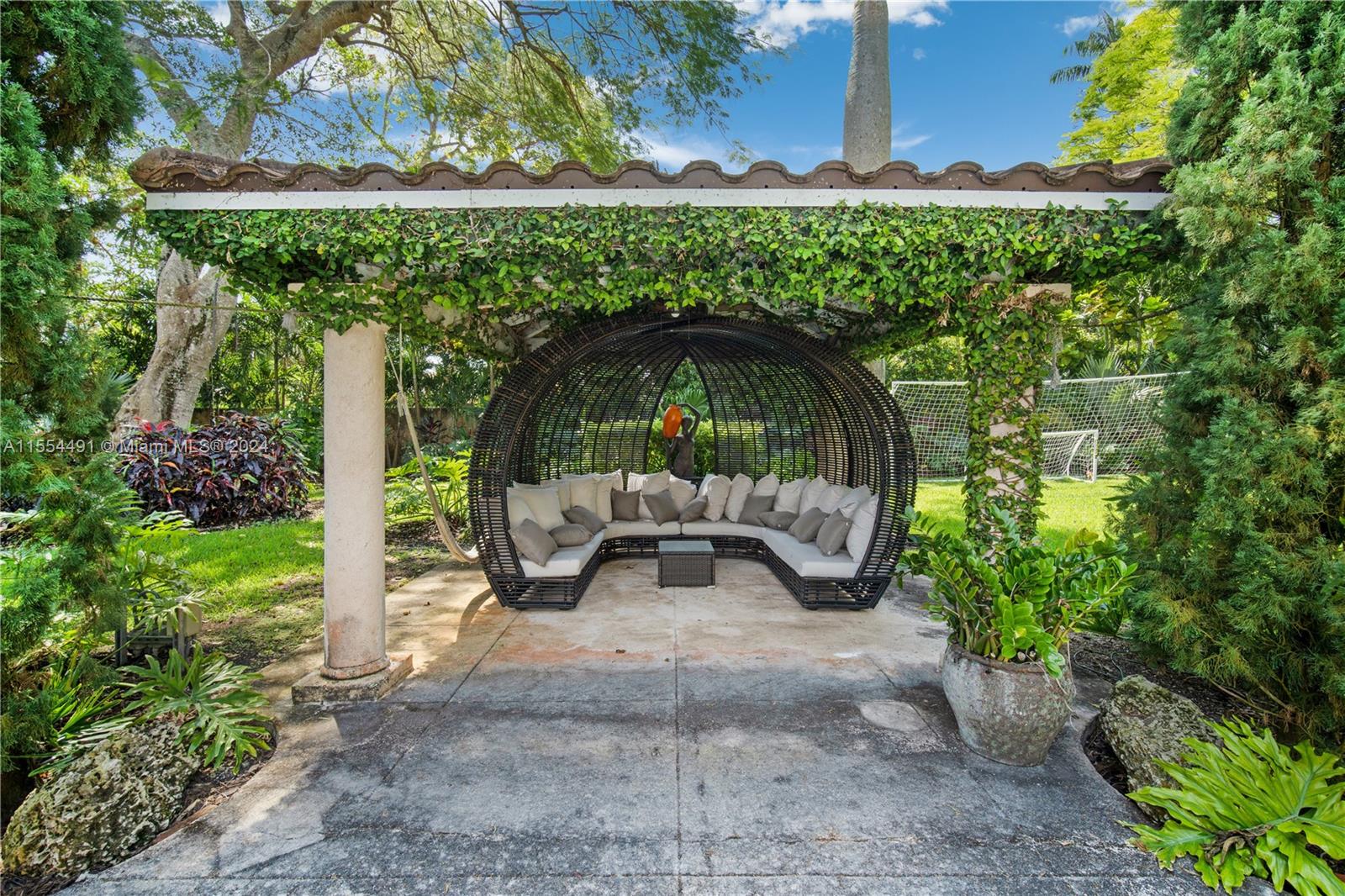 4850 SW 80th St