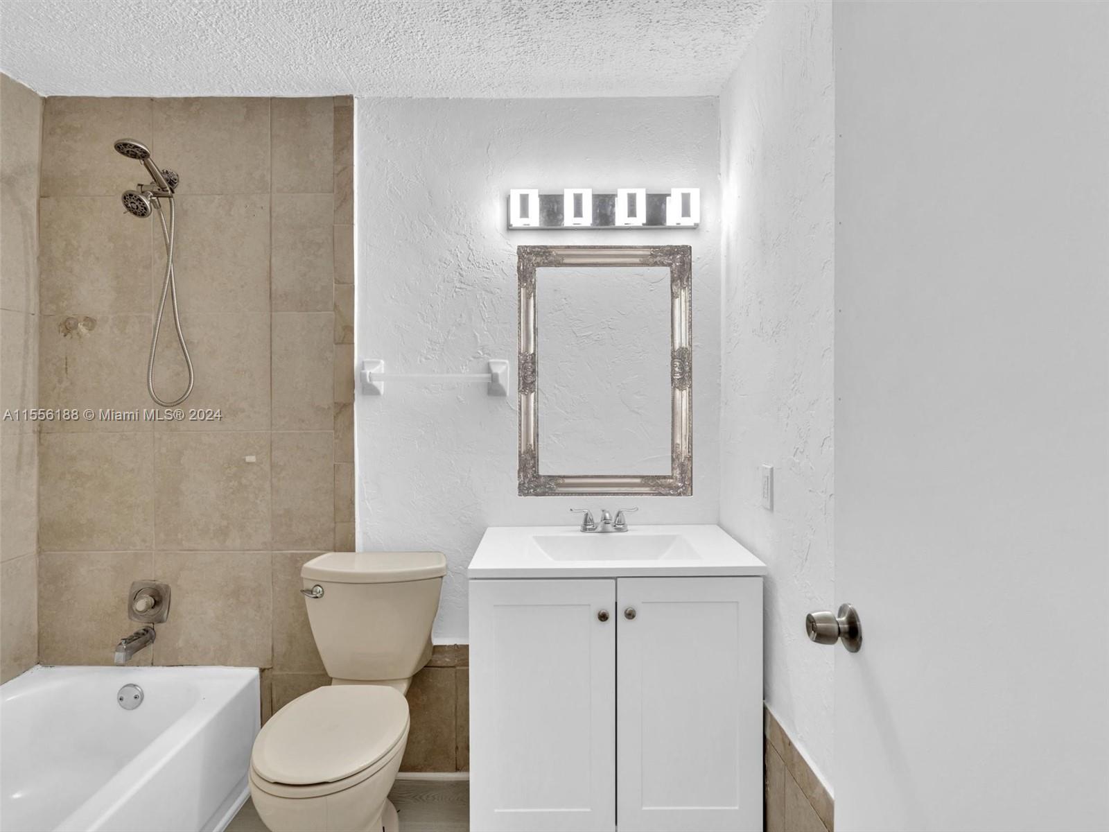 700 NW 9th Ave Unit: N