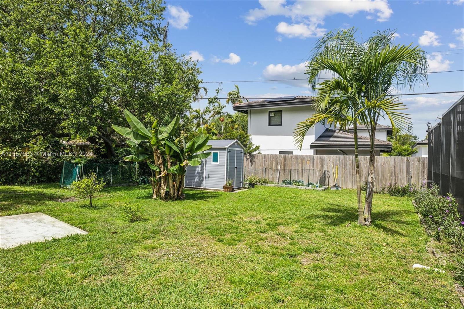 8750 NE 4th Ave Rd