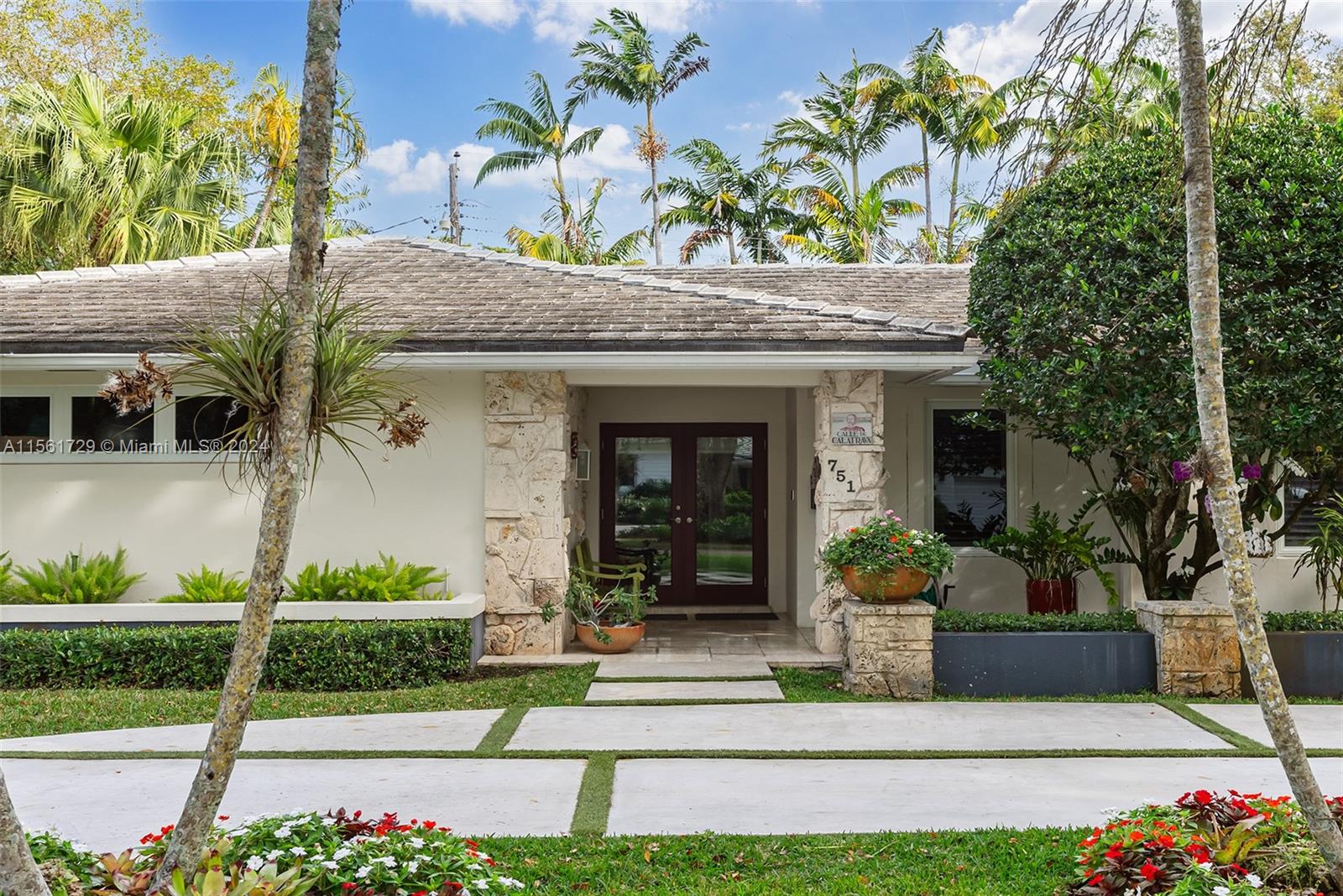 751 Calatrava Ave