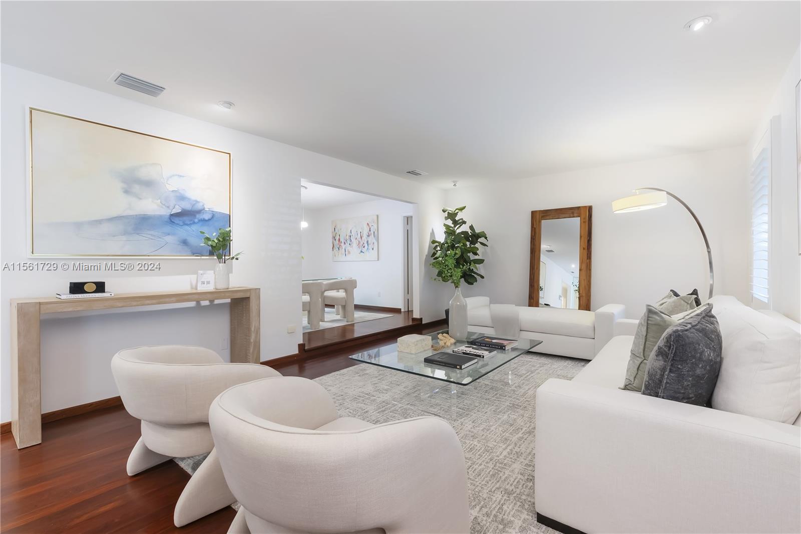 751 Calatrava Ave