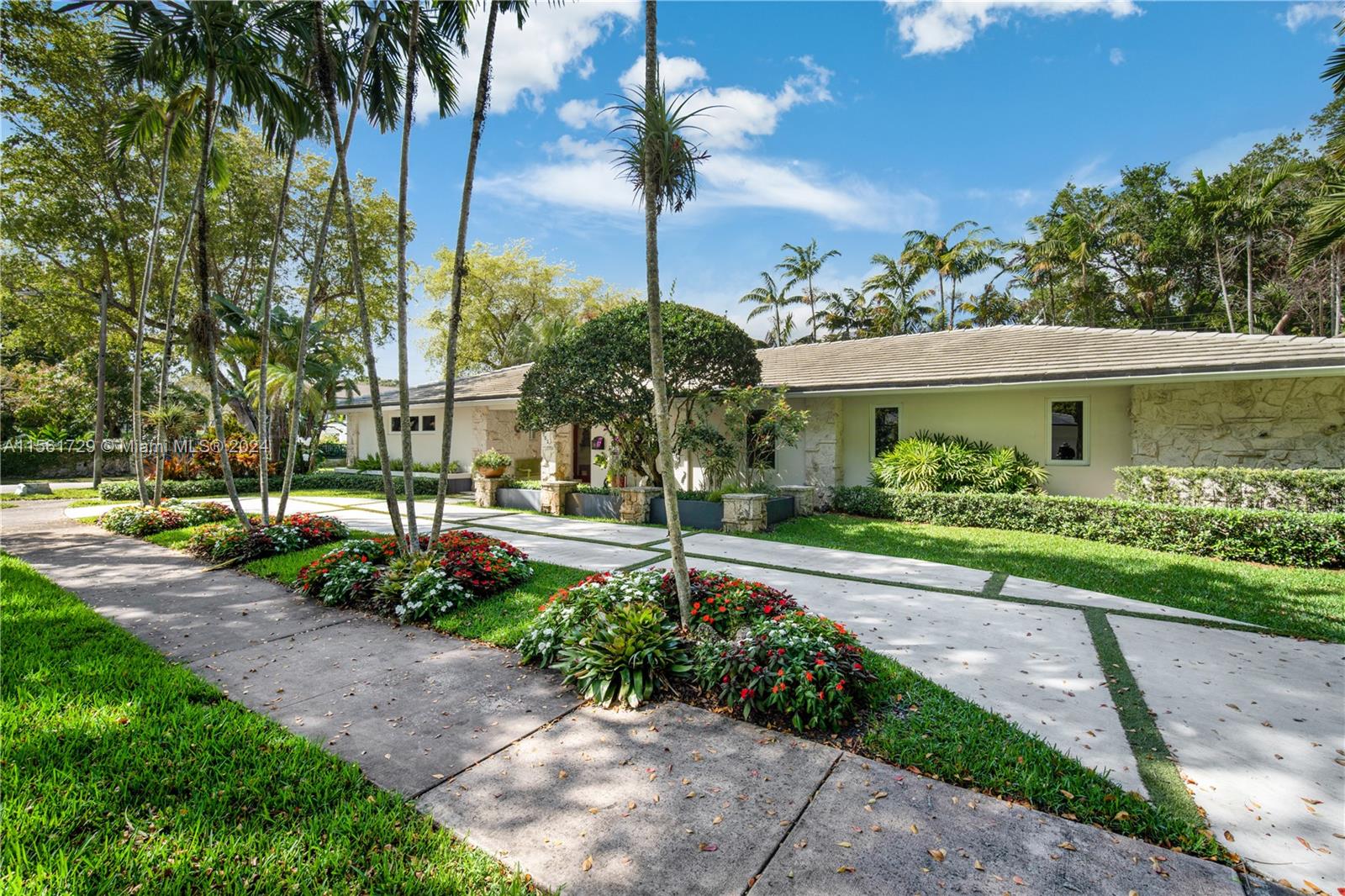 751 Calatrava Ave