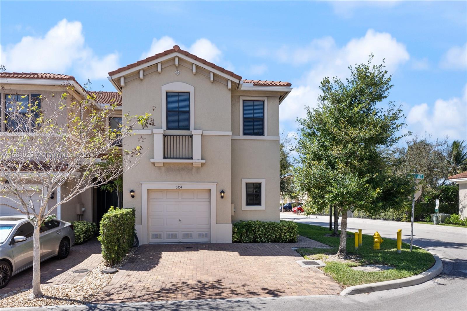 3351 NW 10th Ave # 3351