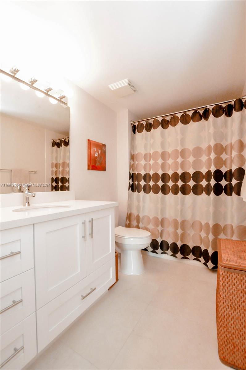 117 NW 42nd Ave # 1203