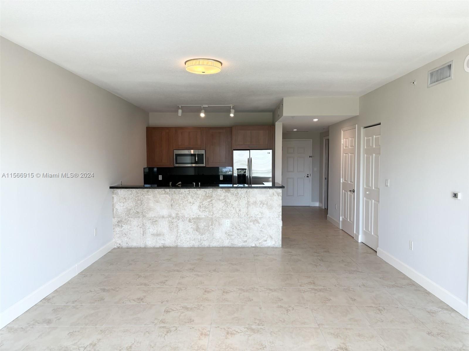 1300 Ponce De Leon Blvd # 610