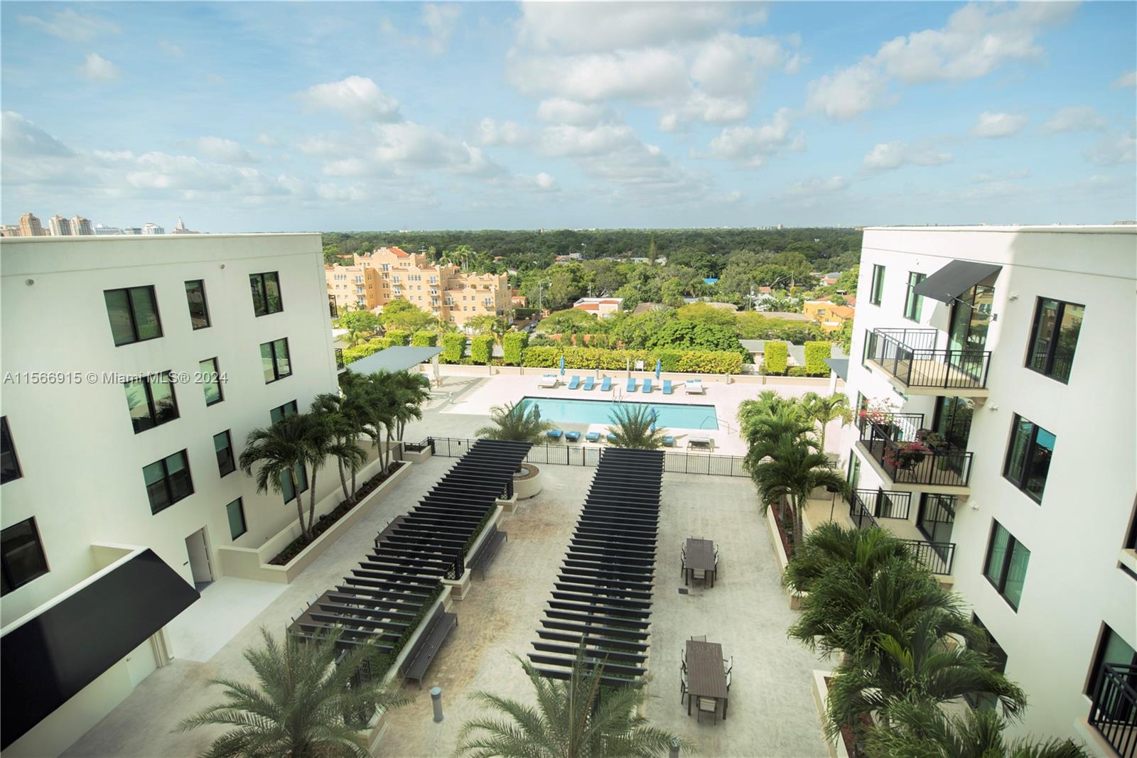 1300 Ponce De Leon Blvd # 610