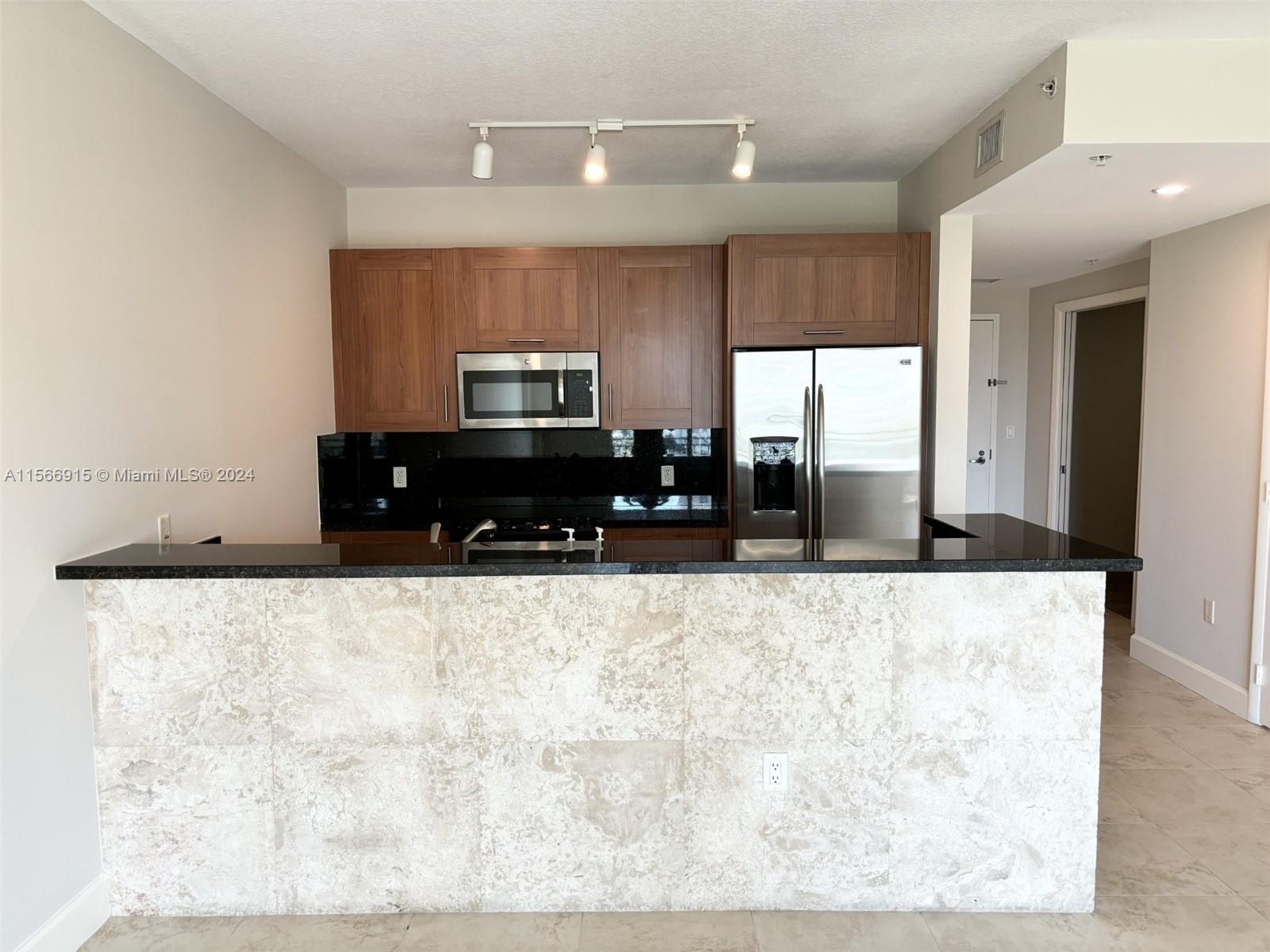 1300 Ponce De Leon Blvd # 610