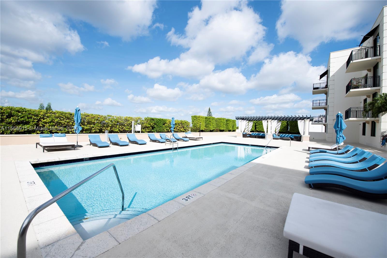 1300 Ponce De Leon Blvd # 610