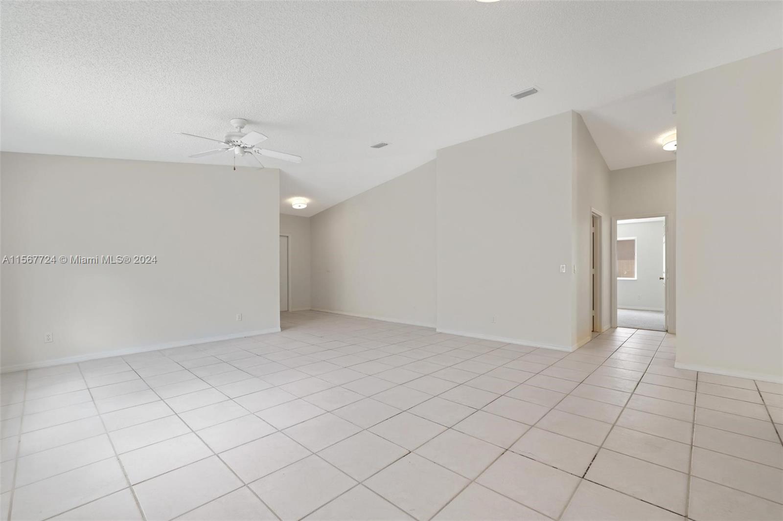 2372 SW 102nd Ave