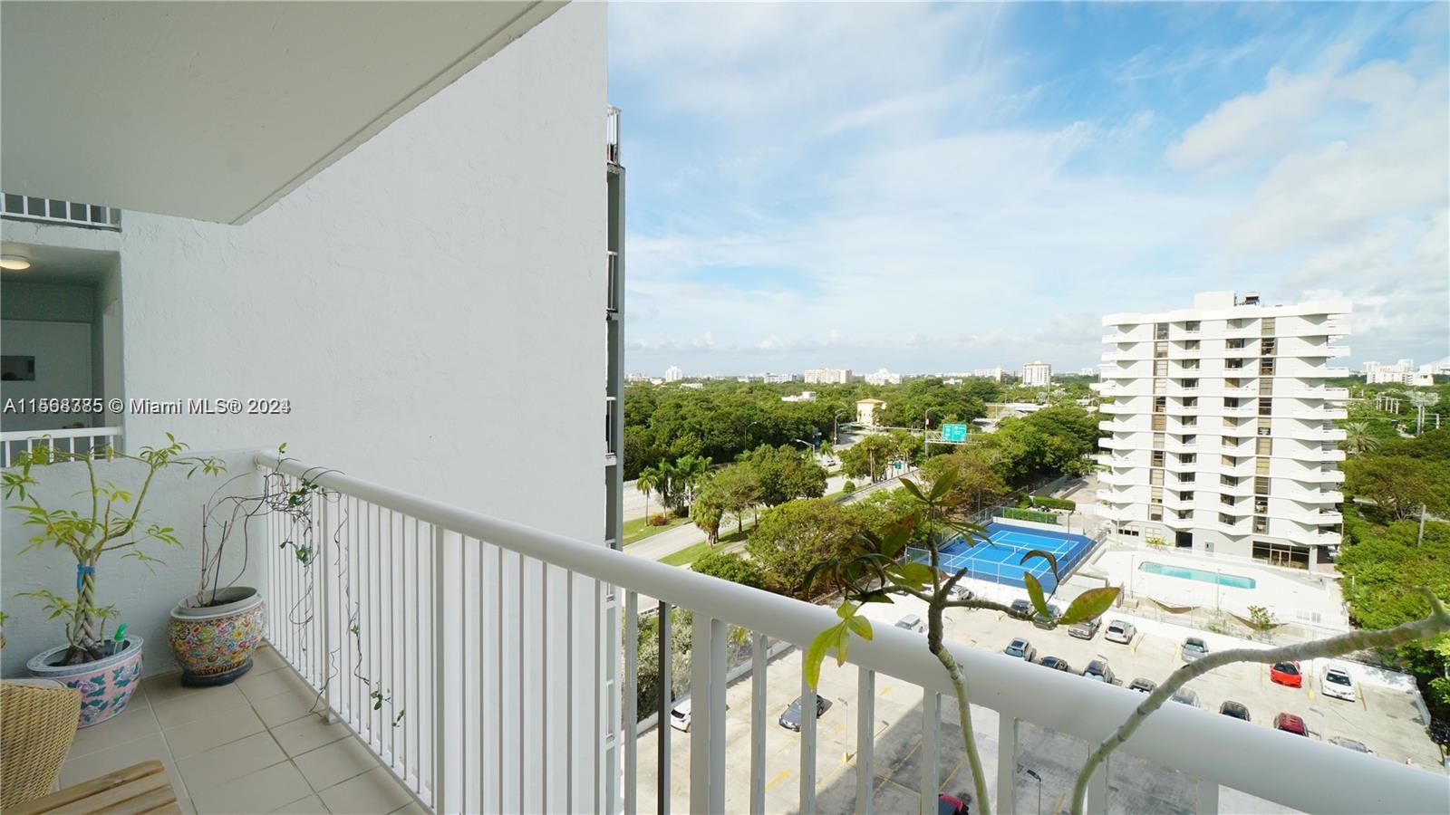 150 SE 25th Rd # 11F