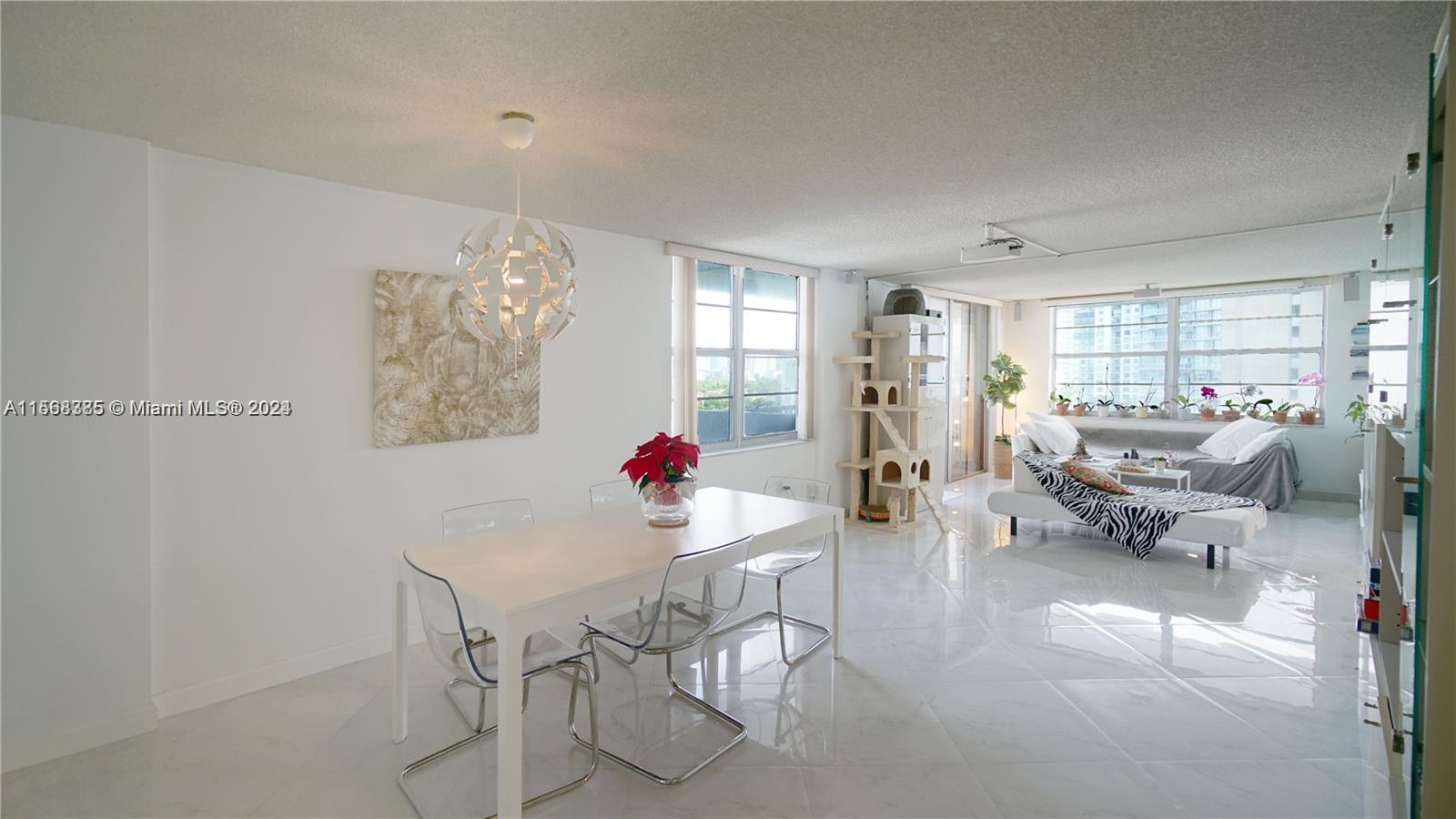 150 SE 25th Rd # 11F