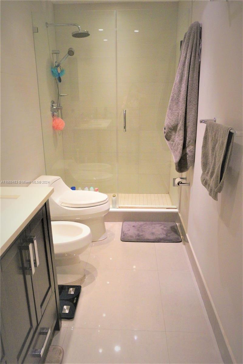 255 GALEN DR # 3F
