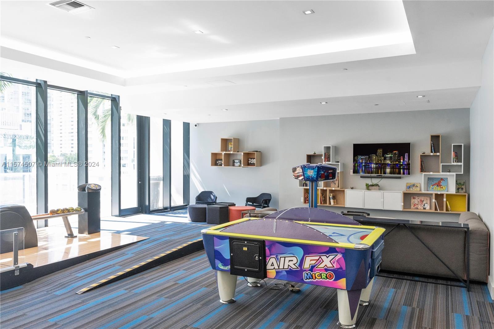1010 Brickell Ave # 2011