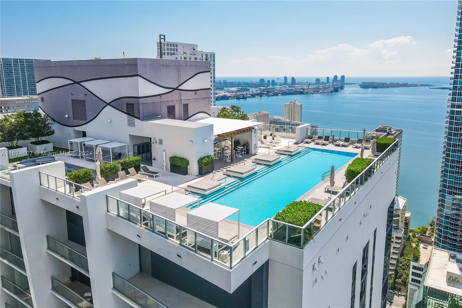 1010 Brickell Ave # 2011