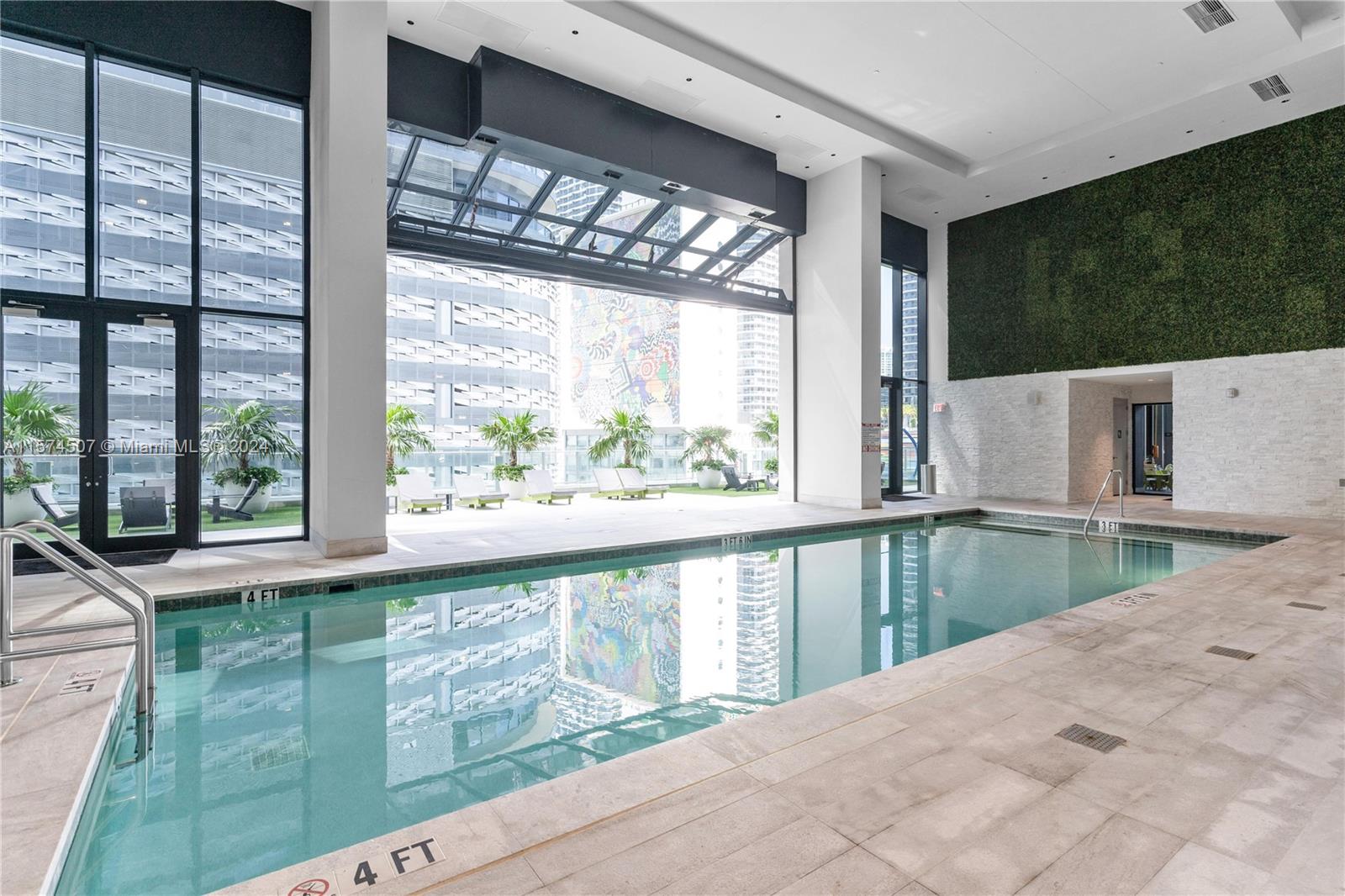 1010 Brickell Ave # 2011