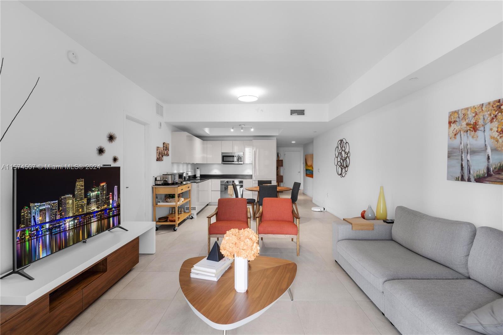 1010 Brickell Ave # 2011
