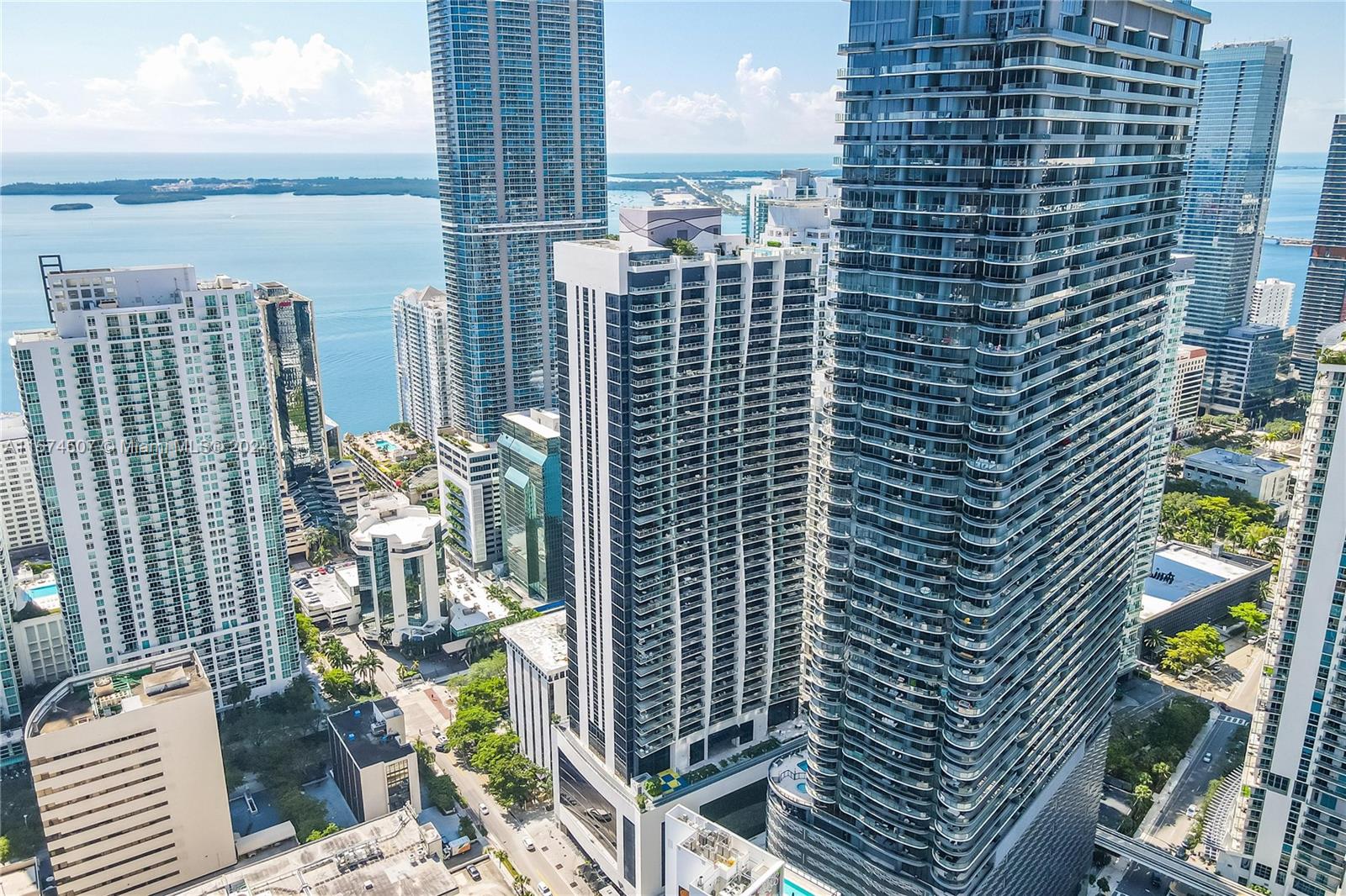 1010 Brickell Ave # 2011