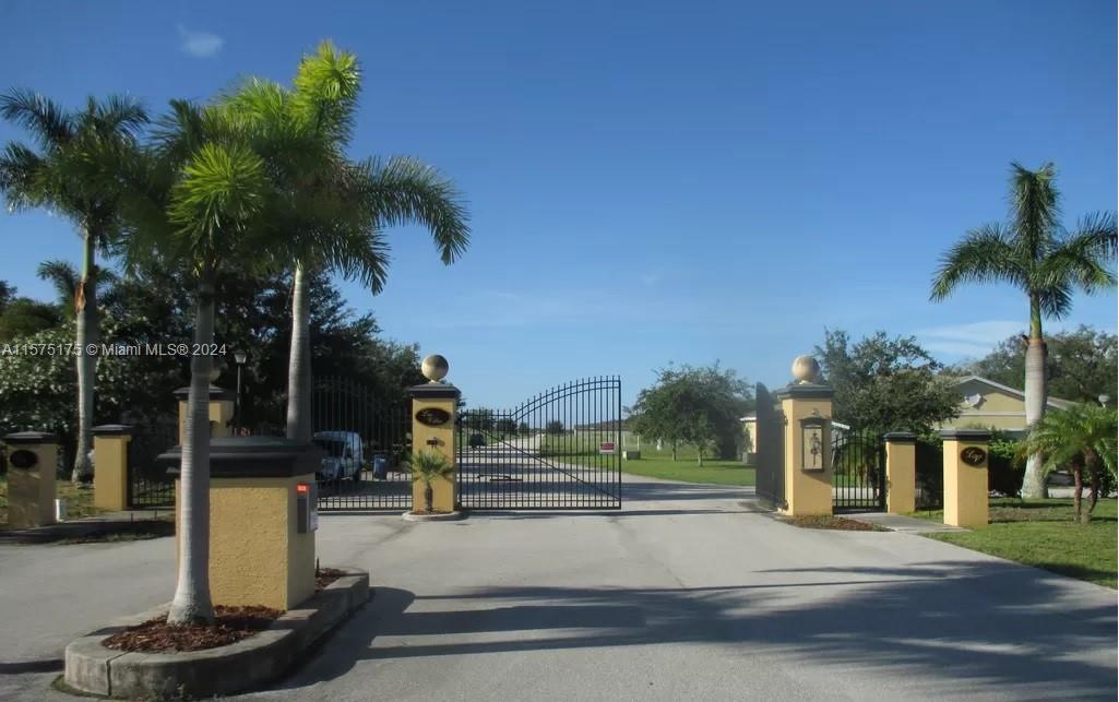 1495 Las Villas Blvd # 1495