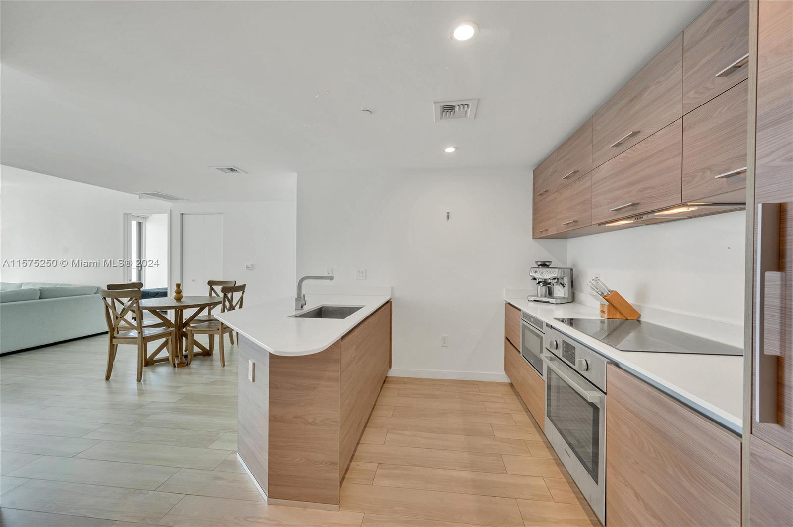 1300 S Miami Ave Unit: 2609