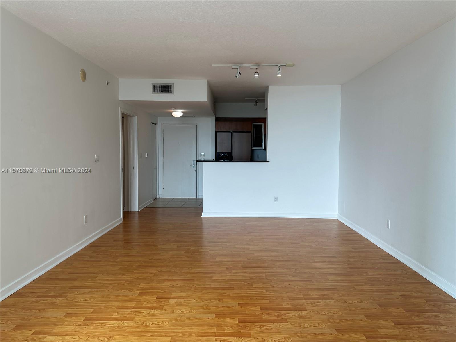325 S BISCAYNE BL # 1516