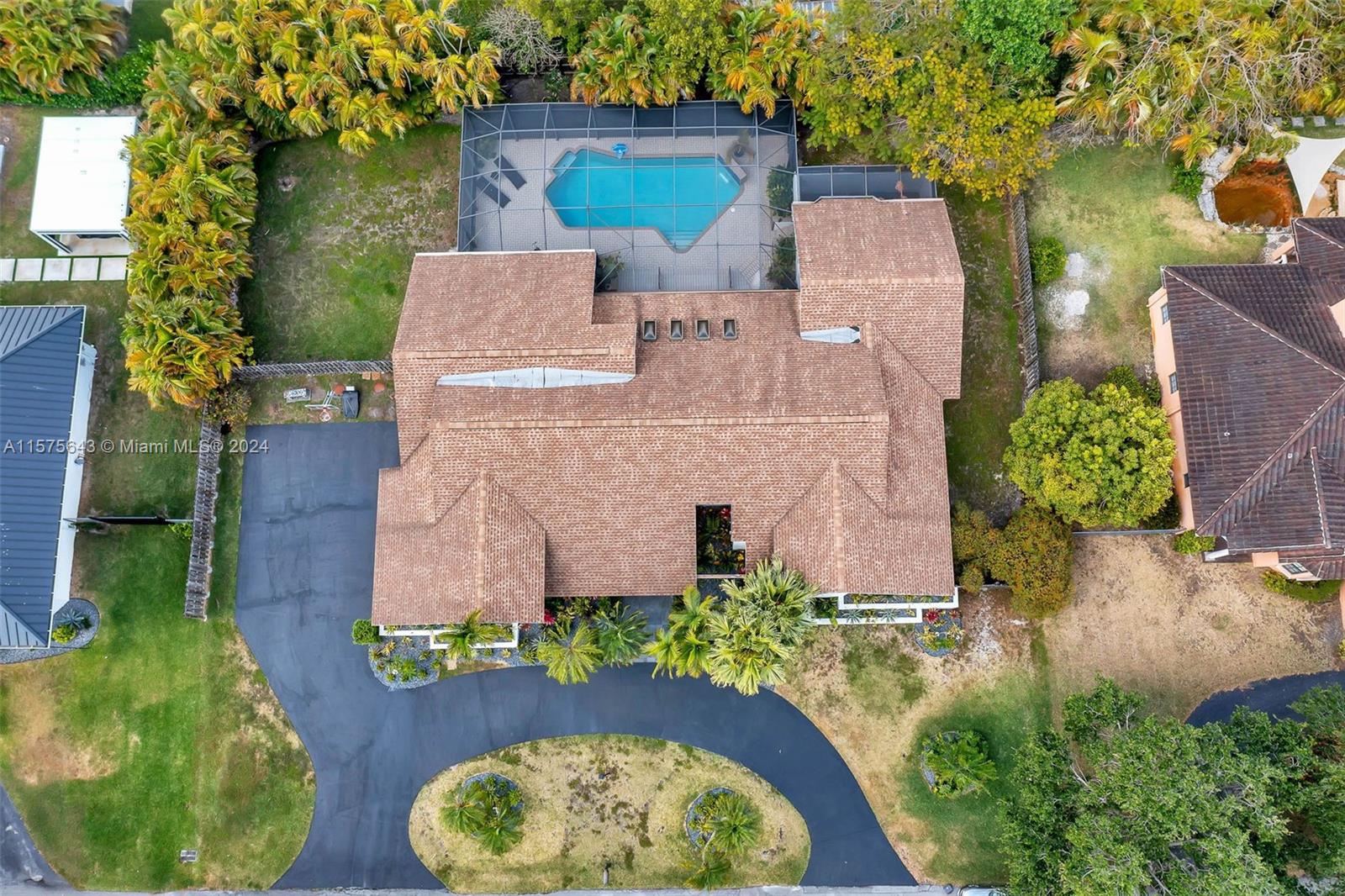 7925 SW 173rd Ter