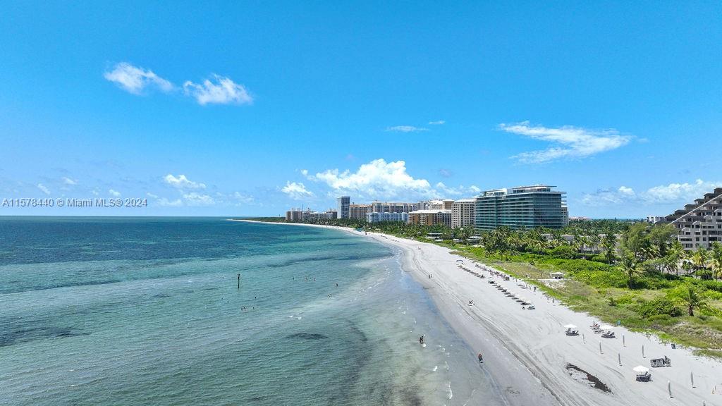 155 Ocean Lane Dr # 606