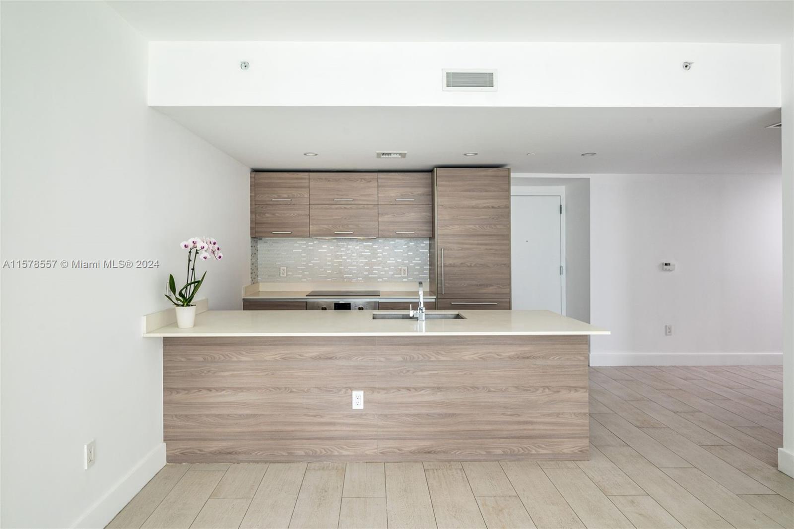 1300 S Miami Ave Unit: 2102