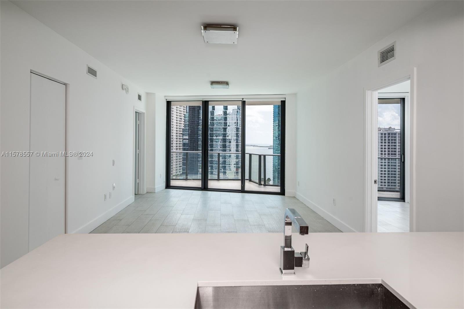 1300 S Miami Ave Unit: 2102