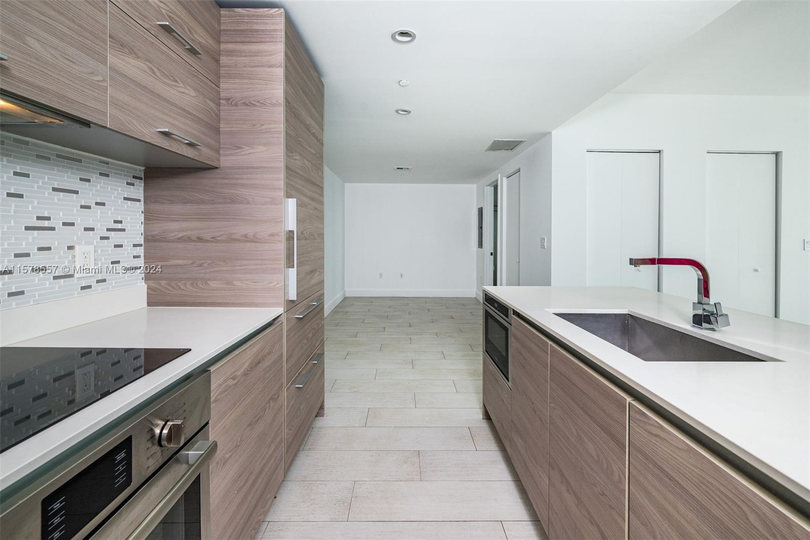 1300 S Miami Ave Unit: 2102