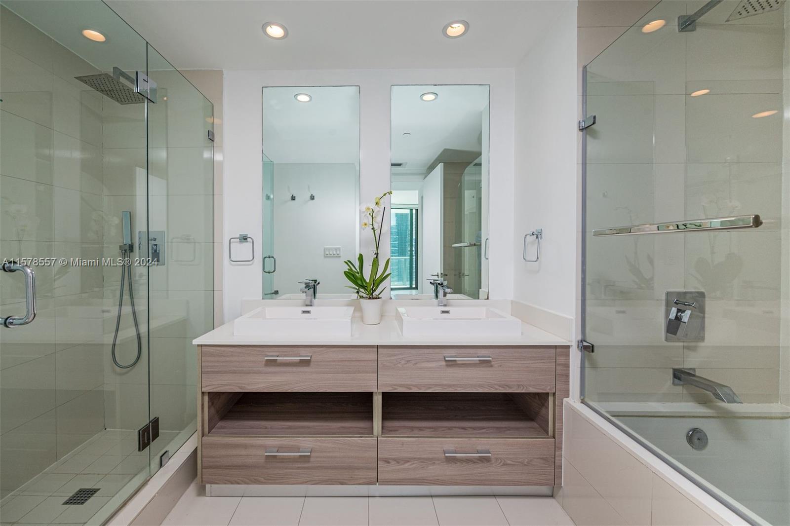 1300 S Miami Ave Unit: 2102