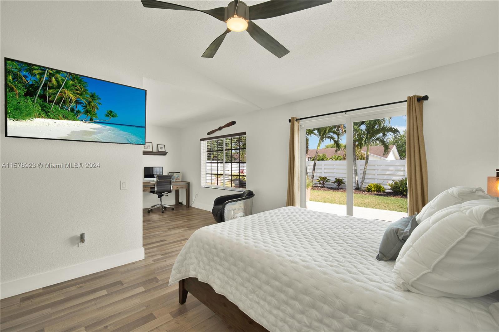14540 SW 142nd Ct Cir S