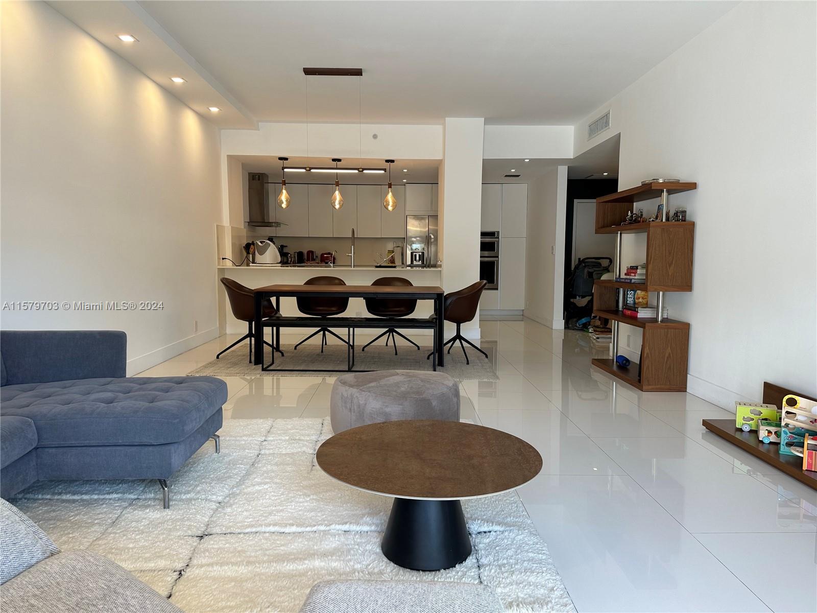151 Crandon Blvd # 133