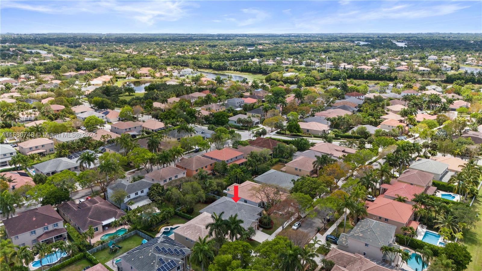 1312 Chenille Cir
