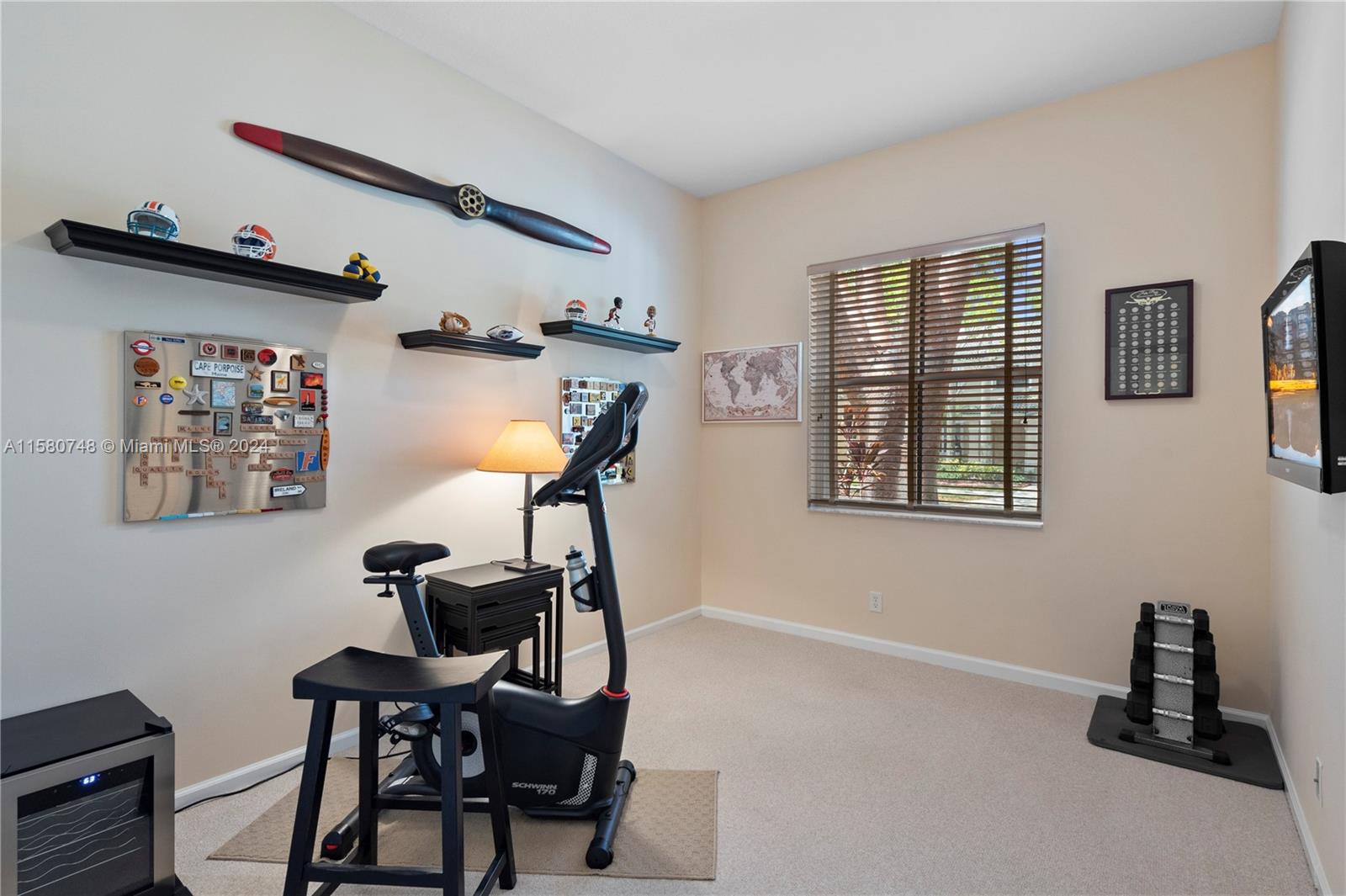 1312 Chenille Cir