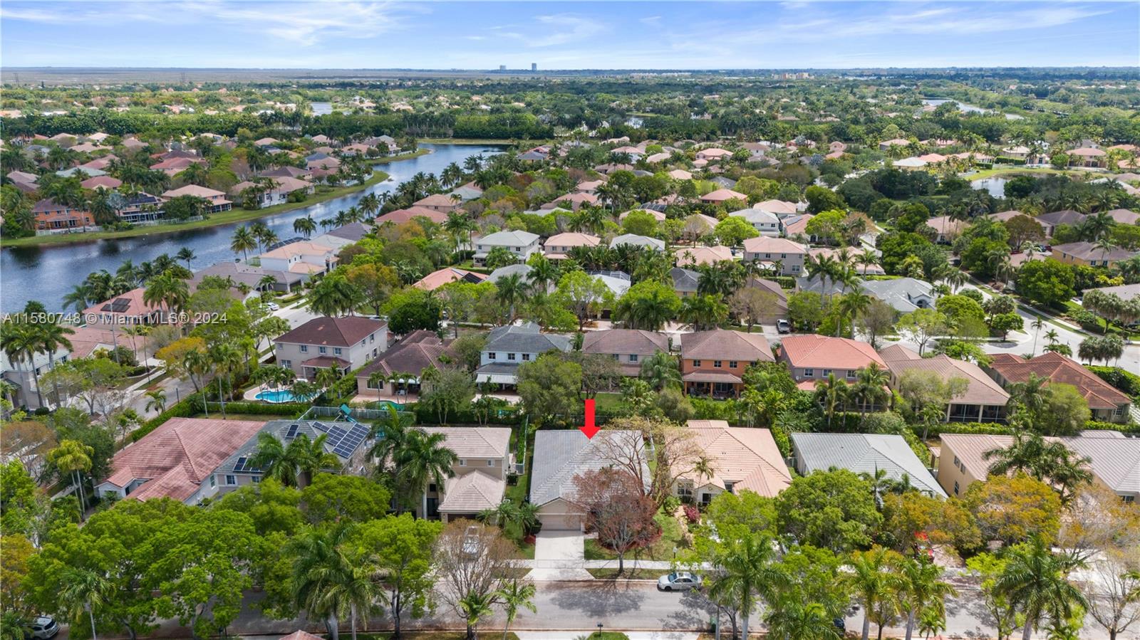 1312 Chenille Cir