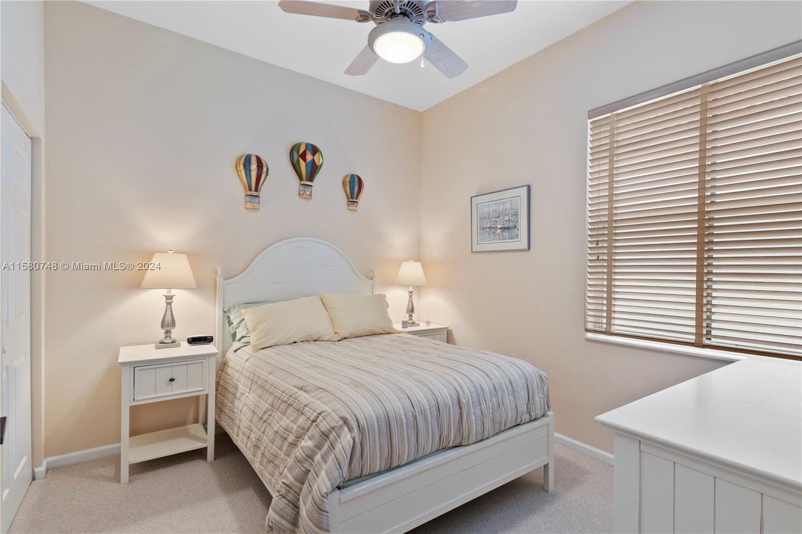 1312 Chenille Cir