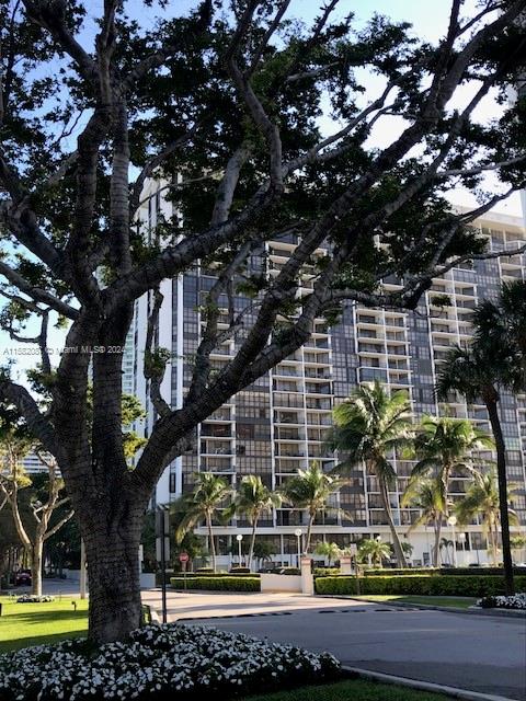 1915 Brickell Ave # C511